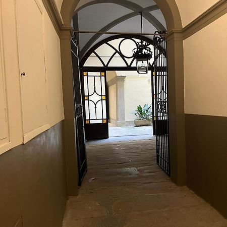 Cynthia'S Garden - Apartment With Private Garden In Santa Croce フィレンツェ エクステリア 写真