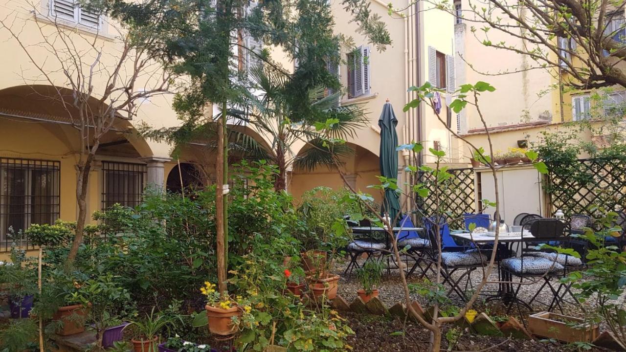 Cynthia'S Garden - Apartment With Private Garden In Santa Croce フィレンツェ エクステリア 写真