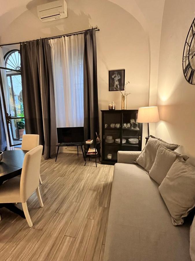 Cynthia'S Garden - Apartment With Private Garden In Santa Croce フィレンツェ エクステリア 写真
